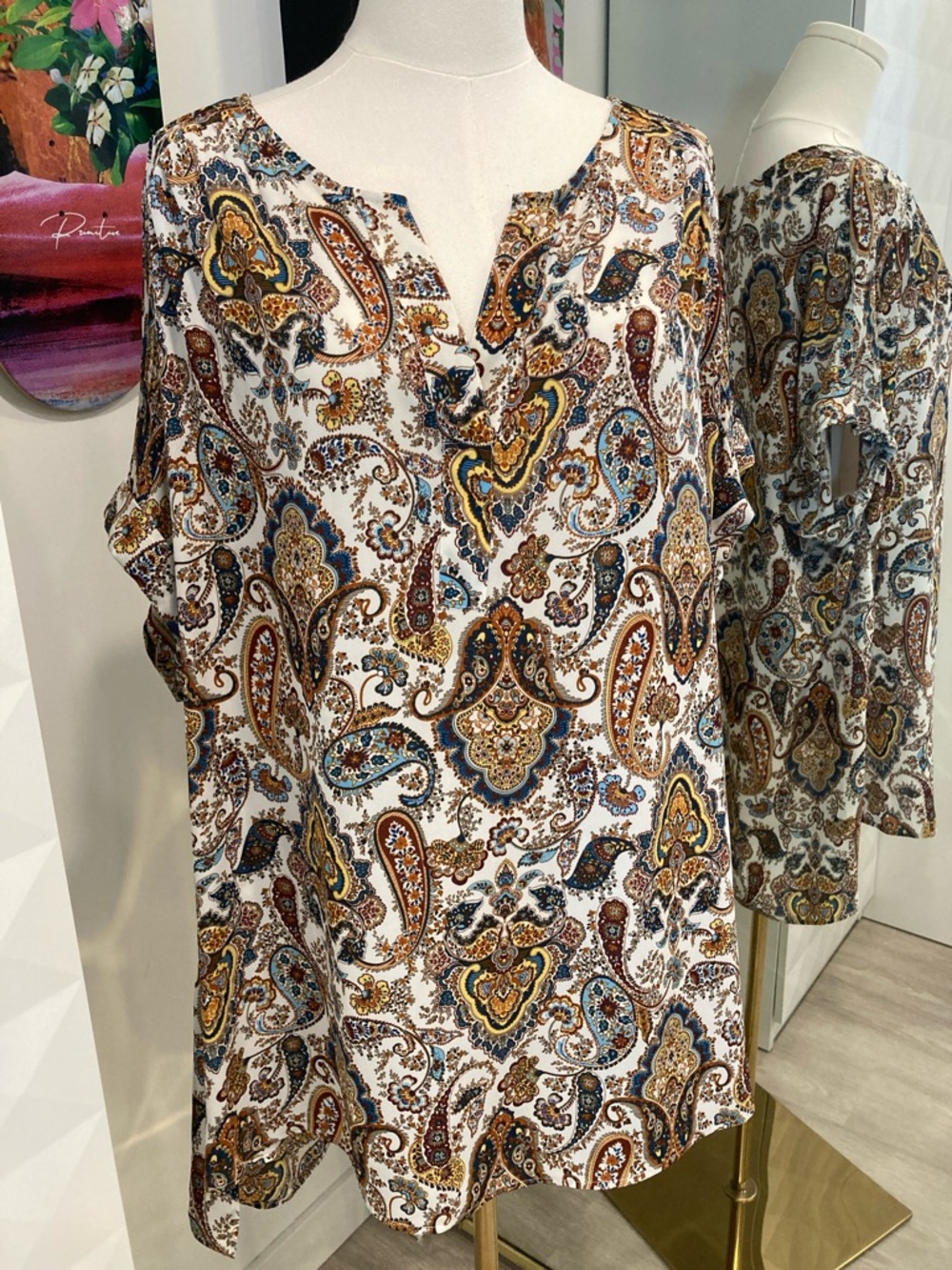DR2 White Paisley V-Neck Tunic with Blue, Brown & Gold Accents